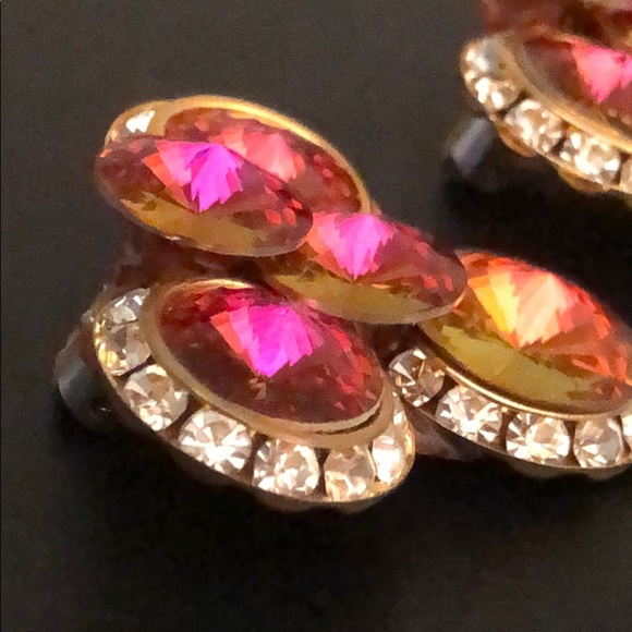 HOT PINK IRIDESCENT RHINESTONE GEM GOLD EARRINGS - Picture 12 of 15